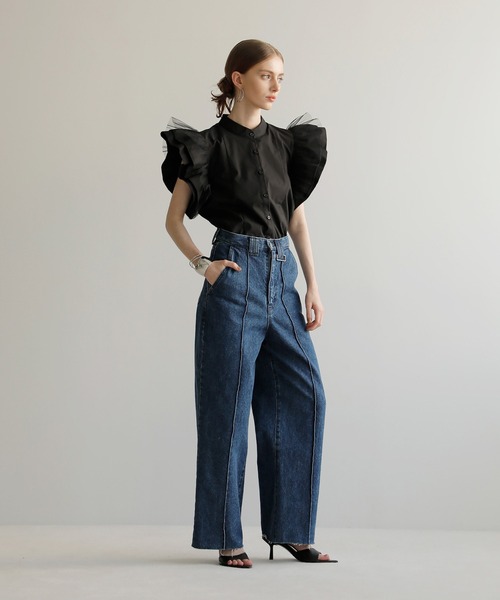MIELI INVARIANT(ミエリインヴァリアント)の「Petal Sleeve Blouse(シャツ/ブラウス・レディース・ホワイト/ブラック・FREE)」の13枚目の写真