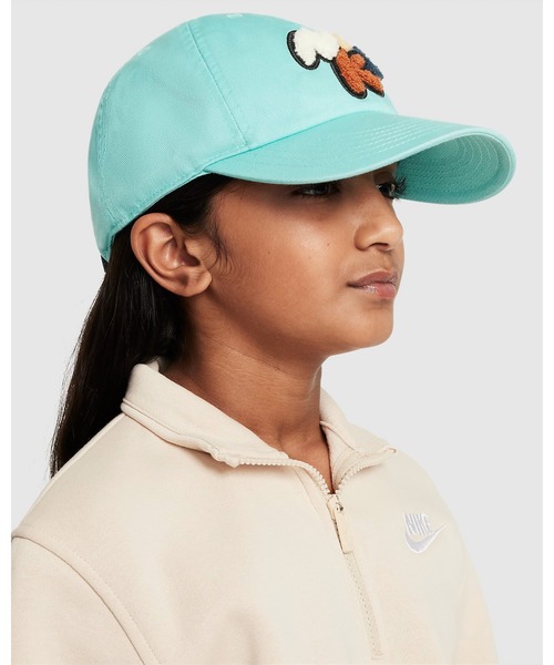 NIKE(ナイキ)の「《NIKEアパレル》YTH クラブ CB バブル キャップ US(キャップ・キッズ・ブラック/エメラルド/グレー系その他・フリー)」の9枚目の写真