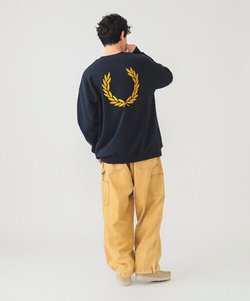 FRED PERRY（フレッドペリー）の「FRED PERRY / 別注 エンブロイダリー クルーネック スウェット（スウェット・メンズ・アイボリー/ブラック/ネイビー・X-LARGE/LARGE/MEDIUM/SMALL）」の19枚目の写真