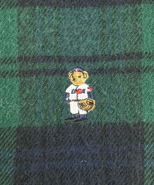 fredy emue（フレディエミュ）の「Roster Bear刺しゅうマフラー（マフラー・レディース・グリーン系その他/ネイビー/チャコールグレー/ブラック・FREE）」の7枚目の写真