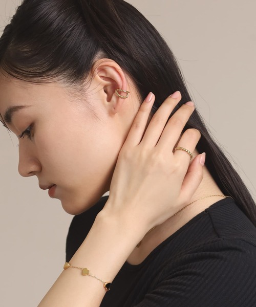 LHME（エルエイチエムイー）の「【WEB限定】“Moment”ハートダブルイヤーカフ/サージカルステンレス（金属アレルギー対応）【LHME / エルエイチエムイー】（イヤーカフ・レディース・ゴールド/シルバー・ONE SIZE）」の11枚目の写真