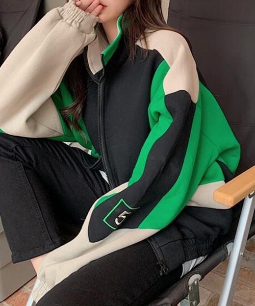 c.u.l（シーユーエル）の「カラーデザイン ボリュームブルゾン culw736（ジャージ・レディース・グリーン・L/M）」の10枚目の写真