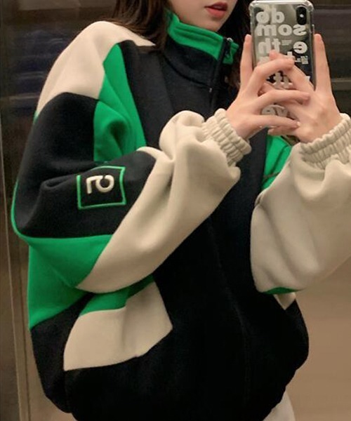 c.u.l（シーユーエル）の「カラーデザイン ボリュームブルゾン culw736（ジャージ・レディース・グリーン・L/M）」の16枚目の写真