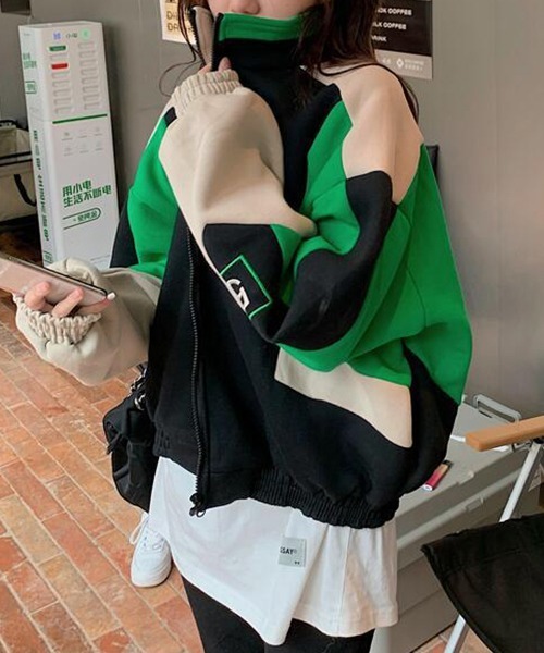 c.u.l（シーユーエル）の「カラーデザイン ボリュームブルゾン culw736（ジャージ・レディース・グリーン・L/M）」の17枚目の写真