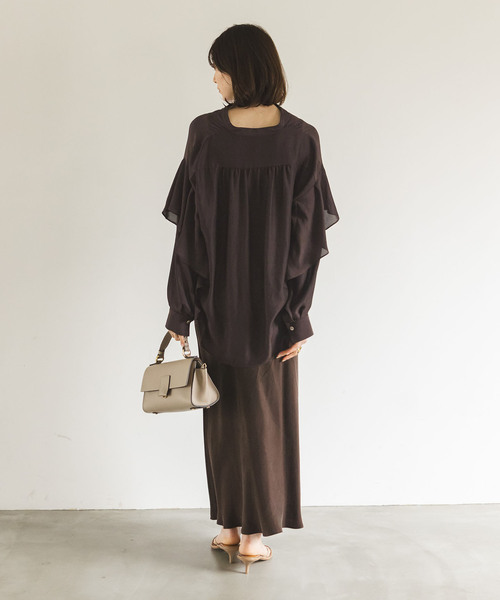 Noble（ノーブル）の「《追加》ドライシフォンラッフルスリーブブラウス（シャツ/ブラウス・レディース・グレー/ホワイト/ブラウン・FREE）」の21枚目の写真