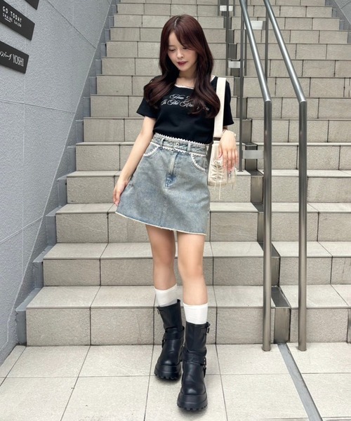 one after another NICE CLAUP（ワンアフターアナザーナイスクラップ）の「アソート台形ミニスカート（スカート・レディース・アイボリー系/ブルー系/ブラック系/ブラウン系・FREE）」の7枚目の写真