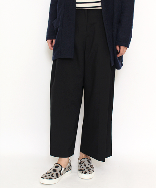 CIAOPANIC TYPY(チャオパニックティピー)の「【CIAOPANIC TYPY】ジョーゼット起毛ガウチョパンツ(その他パンツ・レディース・キャメル/ブラック・MEDIUM/SMALL)」の2枚目の写真