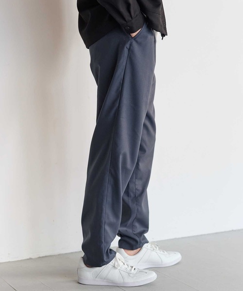 UNION STATION(ユニオンステーション)の「【セットアップ着用可能】ポリエステルギャバジンワンタックセミテーパードパンツ(その他パンツ・メンズ・ブラック/グレー/ブラウン・M/S/L)」の8枚目の写真