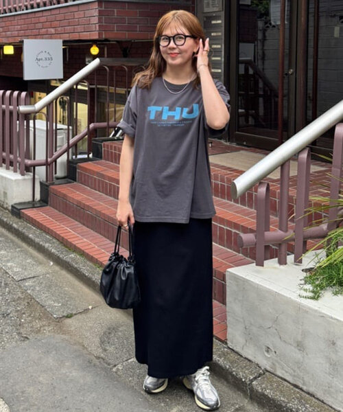 DISCOAT（ディスコート）の「ギャザー巾着ショルダーバッグ（ショルダーバッグ・レディース・ブラック/キャメル/ブラウン/シルバー・FREE）」の13枚目の写真