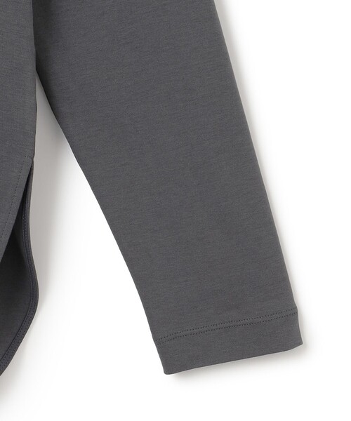 UNFILO（アンフィーロ）の「ロゴ刺繍 Tシャツ（Tシャツ/カットソー・レディース・ホワイト系/グレー系・SMALL/MEDIUM/LARGE）」の6枚目の写真