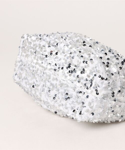 flower(フラワー)の「スパンコールチェーンバッグ(ショルダーバッグ・レディース・シルバー・FREE)」の14枚目の写真