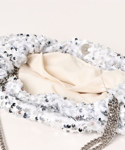 flower(フラワー)の「スパンコールチェーンバッグ(ショルダーバッグ・レディース・シルバー・FREE)」の15枚目の写真