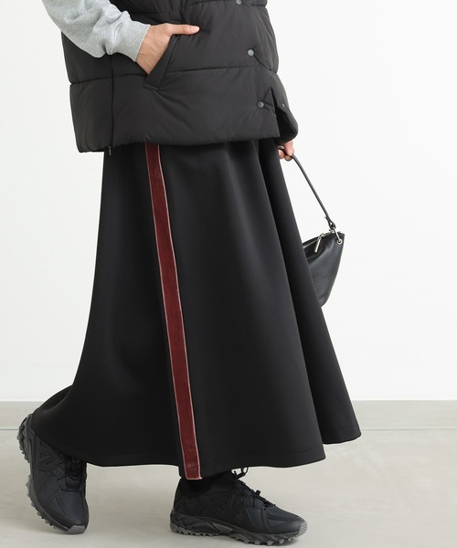 n'OrLABEL（ノアールレーベル）の「『サイドラインダンボールスカート』（スカート・レディース・ブラック/チャコール・1/2）」の11枚目の写真
