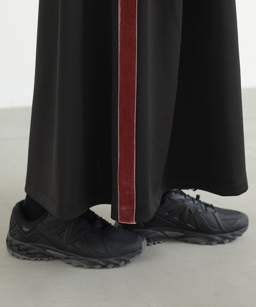 n'OrLABEL（ノアールレーベル）の「『サイドラインダンボールスカート』（スカート・レディース・ブラック/チャコール・1/2）」の17枚目の写真