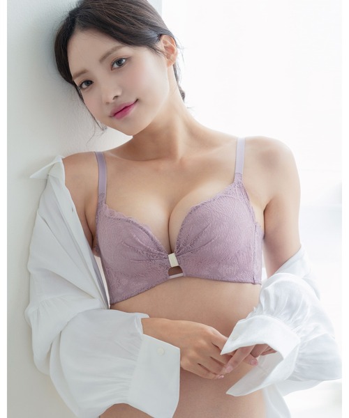 RADIANNE（ラディアンヌ）の「ノンワイヤーでも「憧れの上向きバスト」を、1日中キープ！ オーラメイク ふわっ盛りブラ＆ショーツ/【ブラ&ショーツセット】（ブラ&ショーツ・レディース・グリーン/パープル/ブラック/ブルー・2L/S/M/L）」の18枚目の写真