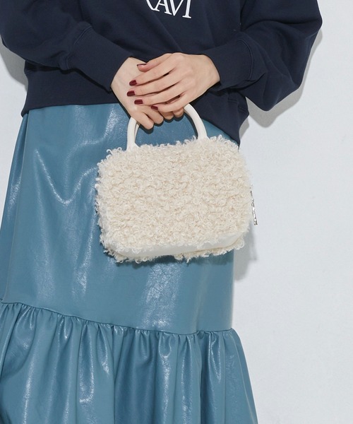 Firsthand（ファーストハンド）の「Firsthand/ファーストハンド エコファーボストンバッグ（ハンドバッグ・レディース・ブラック/オフホワイト・ONE SIZE）」の4枚目の写真