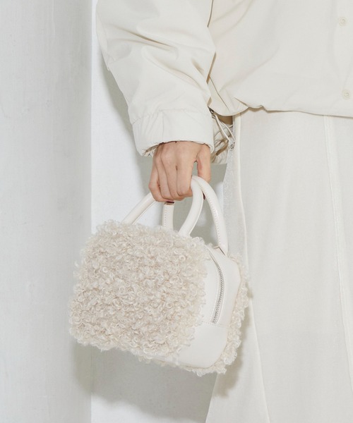 Firsthand（ファーストハンド）の「Firsthand/ファーストハンド エコファーボストンバッグ（ハンドバッグ・レディース・ブラック/オフホワイト・ONE SIZE）」の10枚目の写真