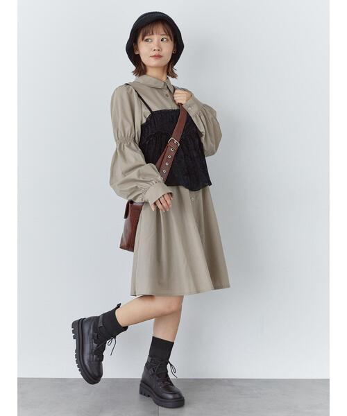 ehka sopo(エヘカソポ)の「シャーリングミニシャツワンピース(ワンピース・レディース・ブラック/オフホワイト/ベージュ・F)」の18枚目の写真