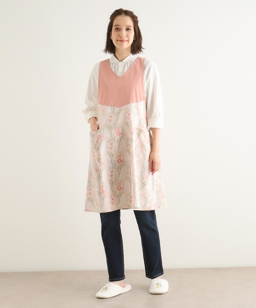 ベヴィントン ブルーム柄 エプロン（エプロン）｜LAURA ASHLEY（ローラアシュレイ）