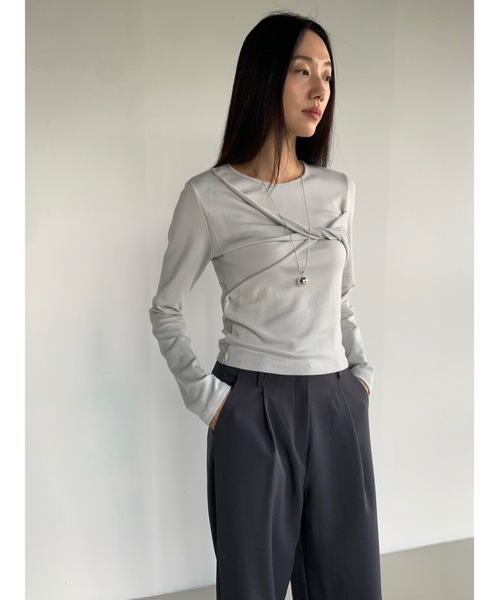Didot.showroom（ディドット ショールーム）の「モダール混ツイストリボンロンT（Tシャツ/カットソー・レディース・ブラック/ホワイト/グレー・FREE）」の13枚目の写真