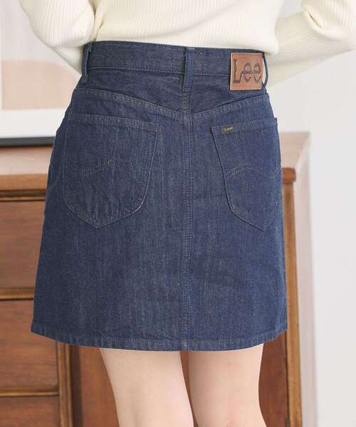 earth music&ecology(アースミュージックアンドエコロジー)の「Lee×e.m.a.eデニムミニスカート(デニムスカート・レディース・ワンウォッシュ/ブラック・S/M)」の9枚目の写真