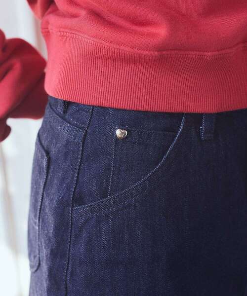 earth music&ecology(アースミュージックアンドエコロジー)の「Lee×e.m.a.eデニムミニスカート(デニムスカート・レディース・ワンウォッシュ/ブラック・S/M)」の19枚目の写真