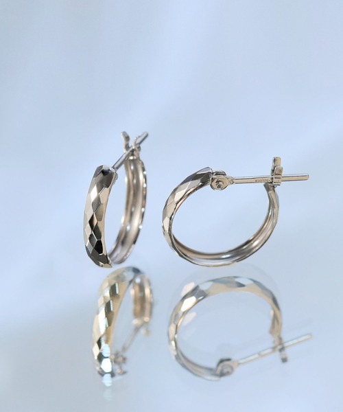 JUPITER（ジュピター）の「【K10】ダイヤモンドカットフープピアス<動画あり>（ピアス（両耳用）・レディース・ゴールド/シルバー・FREE）」の16枚目の写真