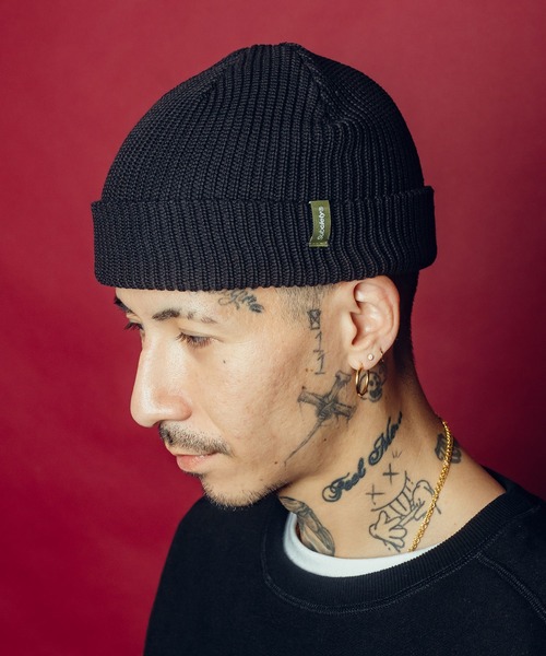 Subciety（サブサエティ）の「Essential beanie（ニットキャップ/ビーニー・メンズ・ブラック/グレー/オレンジ/ネイビー/パープル/キャメル・FREE）」の3枚目の写真