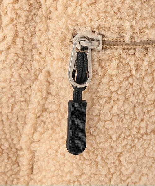 by LOVEiT（バイラビット）の「クマ耳ボアリュック（バックパック/リュック・キッズ・ベージュ/オフホワイト・FREE）」の7枚目の写真