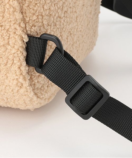 by LOVEiT（バイラビット）の「クマ耳ボアリュック（バックパック/リュック・キッズ・ベージュ/オフホワイト・FREE）」の6枚目の写真