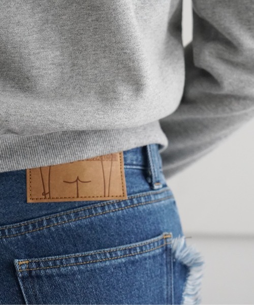 kotohayokozawa（コトハヨコザワ）の「kotohayokozawa LOOSE ROLLED-UP JEANS（デニムパンツ・メンズ・ブルー・S/M）」の4枚目の写真