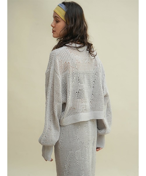 FIKA.(フィーカ)の「Low gauge cropped knit(ニット/セーター・レディース・アイボリー/グレー/ベージュ・MEDIUM)」の15枚目の写真