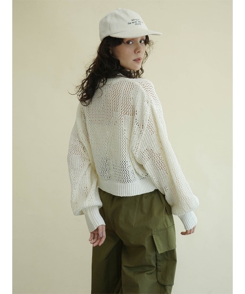 FIKA.(フィーカ)の「Low gauge cropped knit(ニット/セーター・レディース・アイボリー/グレー/ベージュ・MEDIUM)」の9枚目の写真