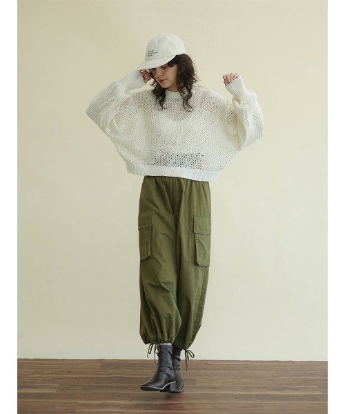 FIKA.(フィーカ)の「Low gauge cropped knit(ニット/セーター・レディース・アイボリー/グレー/ベージュ・MEDIUM)」の5枚目の写真