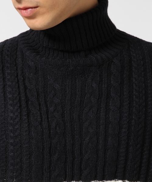 RAGEBLUE（レイジブルー）の「ケーブルニットタートル/568537（ニット/セーター・メンズ・ネイビー/オリーブ/グレー系その他/ホワイト/キャメル・LARGE/MEDIUM/SMALL）」の8枚目の写真