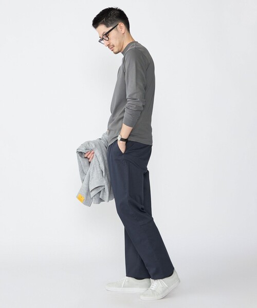SHIPS(シップス)の「【WEB限定】SHIPS:〈抗菌/防臭〉テレワーク ビズ モックネック ロングスリーブ Tシャツ(Tシャツ/カットソー・メンズ・ベージュ/ホワイト/ブラック/ダークグレー・SMALL/MEDIUM/LARGE/X-LARGE)」の14枚目の写真