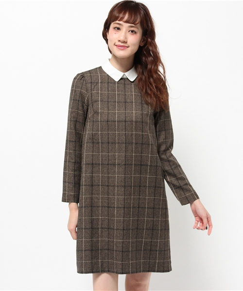 earth music&ecology（アースミュージックアンドエコロジー）の「グレンチェックサックワンピース（ワンピース・レディース・ブラック/ブラウン・MEDIUM/SMALL）」の7枚目の写真