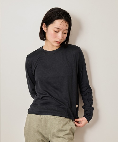 Vuori（ヴオリ）の「【Vuori】Daydream Crew デイドリームクルー（Tシャツ/カットソー・レディース・ブラック/パープル・S）」の20枚目の写真