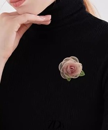 Coo+i（クーイ）の「ローズフラワーブローチ クリップ付き  髪飾り（ブローチ/コサージュ）」