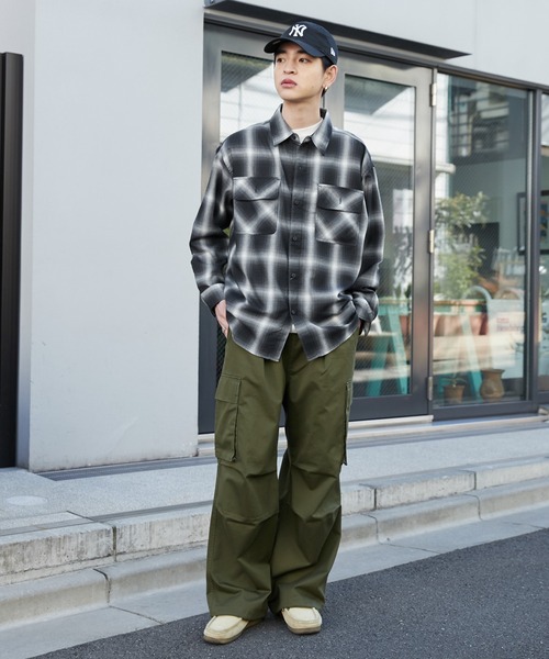 WEGO（ウィゴー）の「WEGO/イージーワイドカーゴパンツ（カーゴパンツ・メンズ・ホワイト/ブラック/カーキ/その他1・SMALL/MEDIUM/LARGE）」の7枚目の写真