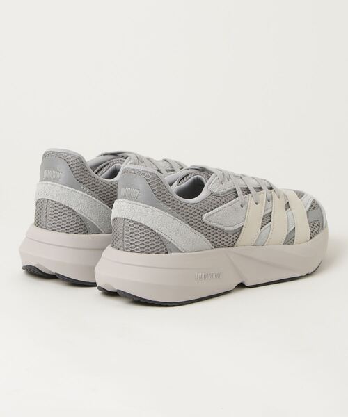 adidas（アディダス）の「アディダス adidas ライトブレイズ（スニーカー・メンズ・グレー・25.5cm/26.5cm/27.5cm/25.0cm/26.0cm/27.0cm/28.0cm）」の2枚目の写真