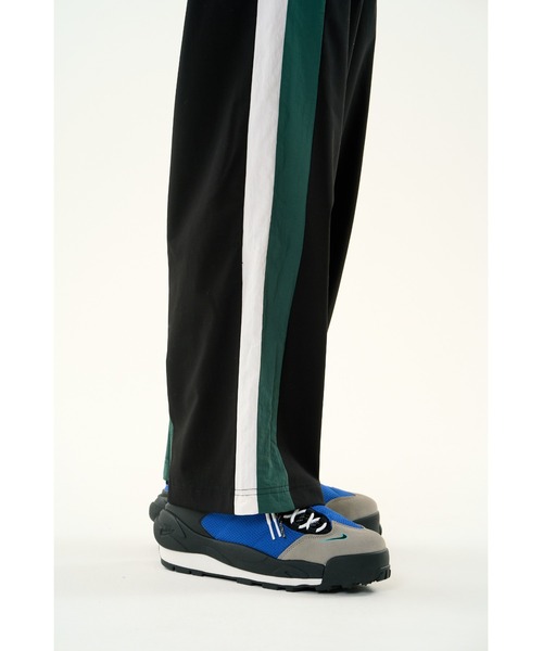 DISCOVERED（ディスカバード）の「TRACK SUITS TRACK PANTS（その他パンツ・メンズ・ブラック×グリーン/グレー・SMALL/LARGE）」の6枚目の写真