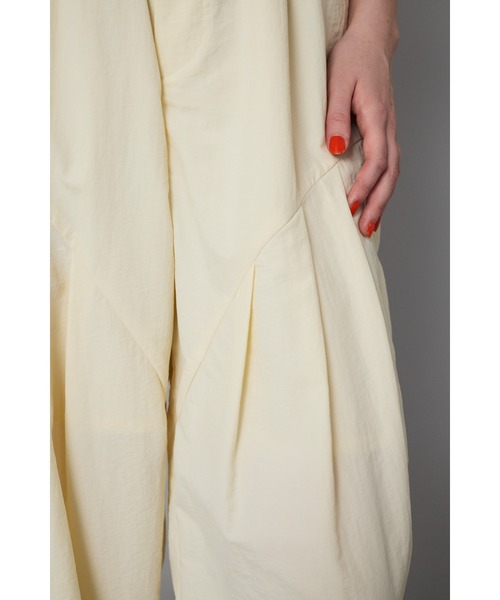 HeRIN.CYE バルーンパンツ　新品 HeRIN.CYE パンツ Balloon pants バルーンパンツ レディース