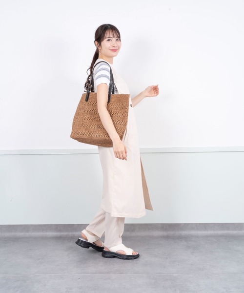 Rabarny　ラフィアバッグ　新品タグ付き かごバッグ カゴバッグ 「Rabarany」かごバッグ ラフィア素材