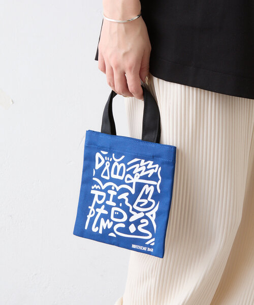 BIRTHDAY BAR（バースデイバー）の「コットンミニスクエアフラットバッグ（トートバッグ・レディース・ネイビー/オレンジ/ピンク/アイボリー・0）」の12枚目の写真