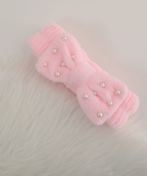 VIBGYOR Women（ヴィブジョー　ウィメン）の「【float】ふわふわ もこもこ パール リボン ヘアバンド【11色展開】（ヘアバンド・レディース・ホワイト/ピンク/コーラルピンク/ライトパープル/イエロー/グレイッシュベージュ/ライトブルー/ベビーピンク/ライトピンク/スモークピンク/グレー・FREE）」の13枚目の写真