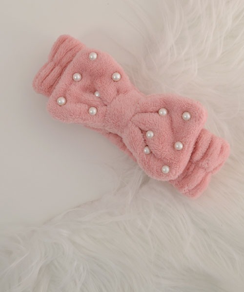 VIBGYOR Women（ヴィブジョー　ウィメン）の「【float】ふわふわ もこもこ パール リボン ヘアバンド【11色展開】（ヘアバンド・レディース・ホワイト/ピンク/コーラルピンク/ライトパープル/イエロー/グレイッシュベージュ/ライトブルー/ベビーピンク/ライトピンク/スモークピンク/グレー・FREE）」の15枚目の写真