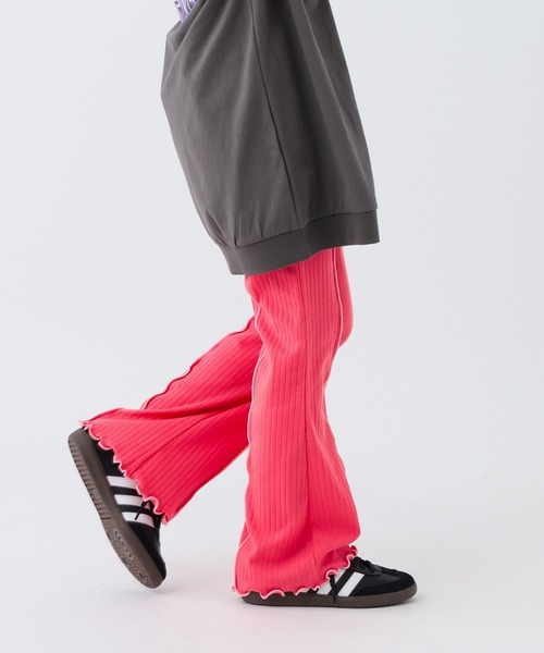 BAYFLOW（ベイフロー）の「[抜群の伸縮性!]リブフレアパンツ(KIDS)（その他パンツ・キッズ・イエロー/チャコール/ピンク・140cm/130cm/110cm/150cm/120cm）」の3枚目の写真