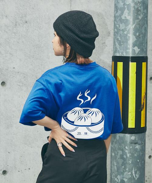 URBAN RESEARCH（アーバンリサーチ）の「551蓬莱×UR　SHORT-SLEEVE T-SHIRTS（Tシャツ/カットソー・メンズ・ブラック/チャコールグレー/レッド/オフホワイト/ブルー/ネイビー・X-LARGE/LARGE/MEDIUM/SMALL）」の14枚目の写真