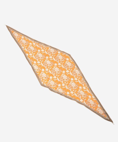 MACKINTOSH LONDON(マッキントッシュ ロンドン)の「【婦人画報掲載】【Diamond Shape Scarf/ダイヤモンドシェイプスカーフ】【BIBURY FLOWER】バイブリーダイヤモンドシェイプスカーフ(ストール/ショール・レディース・グリーン系その他4/ライトブルー/オレンジ・FREE)」の9枚目の写真